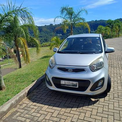 KIA PICANTO 1.0 EX 12V FLEX 4P MANUAL KIA PICANTO 1.0 EX 12V FLEX 4P MANUAL